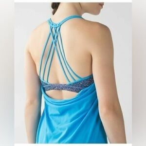 Lululemon Women's Strappy Lighten Up tank Top wild kayak blue print